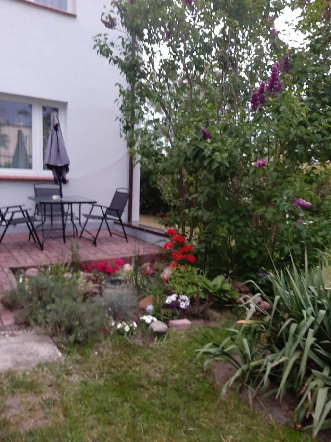 Apartament - 3 Pokojowe Dwupoziomowe Mieszkanie Z Ogrodem โครโควา ภายนอก รูปภาพ