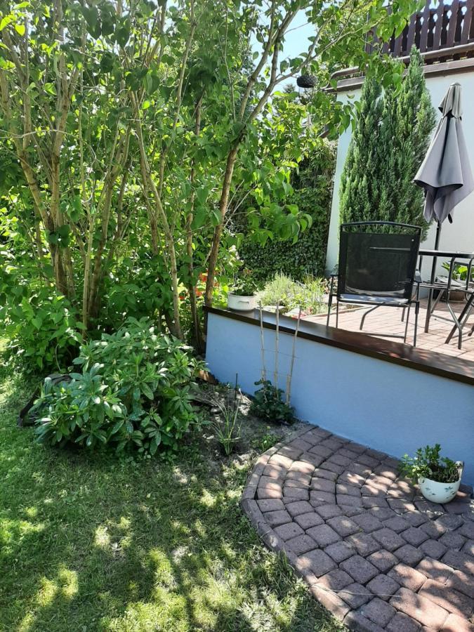 Apartament - 3 Pokojowe Dwupoziomowe Mieszkanie Z Ogrodem โครโควา ภายนอก รูปภาพ